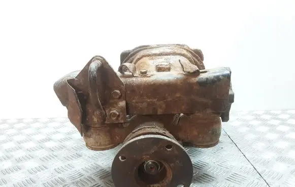 Nissan Pathfinder R51 Rear differential