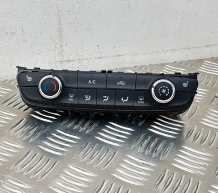 Opel Crossland X Climate control unit 98226270YX 28607047
