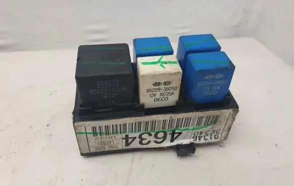 KIA Sorento Fuse box set 913463E340 4634