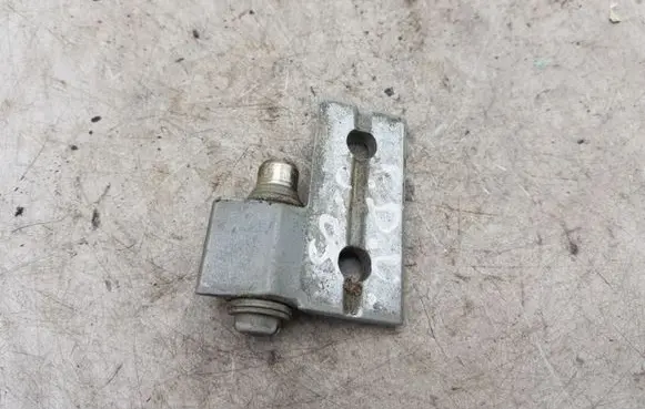 BMW 5 E39 Front door upper hinge NOCODE