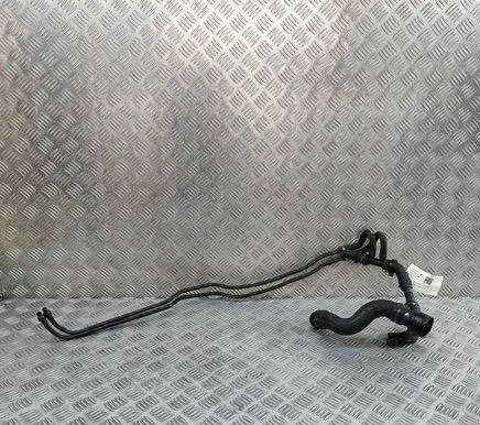 Mercedes-Benz Sprinter W907 W910 Engine coolant pipe/hose A9075011900 A9075010700