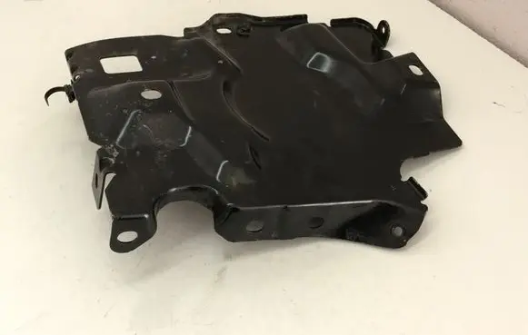 Peugeot 3008 I Battery tray 3330G