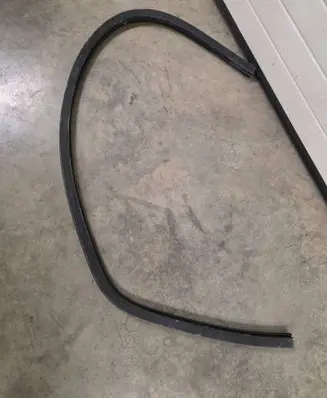 Audi A3 S3 8V Rubber seal front coupe door 8V7831707B