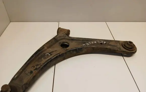 Mitsubishi Outlander Front control arm