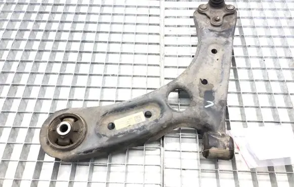 Hyundai i30 Front control arm