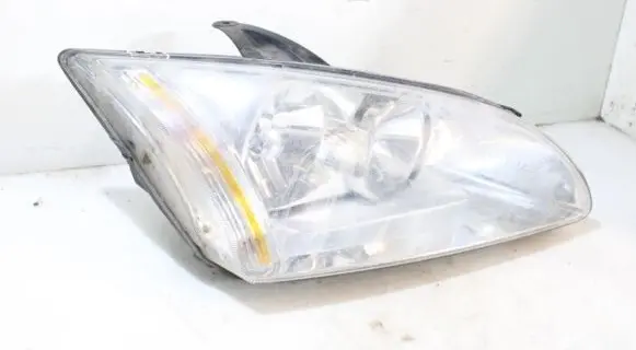 Ford Focus Headlight/headlamp