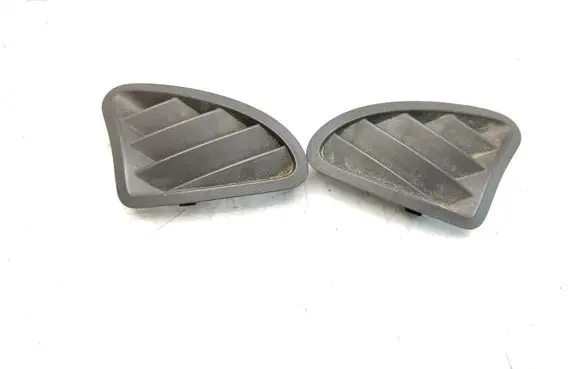 Volkswagen Caddy Dashboard side air vent grill/cover trim 2K0819705 2K0819706