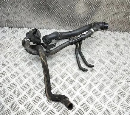 Mercedes-Benz GLC X253 C253 Engine coolant pipe/hose A2138304205 A2538304800