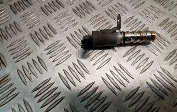 Nissan Juke I F15 Camshaft vanos timing valve 