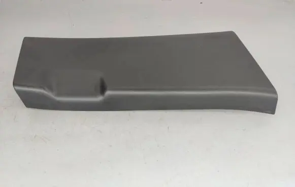 (B) pillar trim (bottom)
