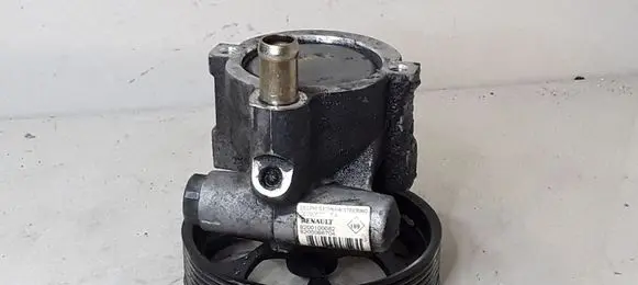 Renault Laguna II Power steering pump 8200100082 8200096704