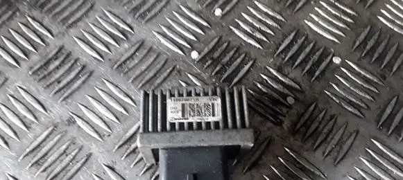 Nissan Qashqai Glow plug pre-heat relay 110678071R