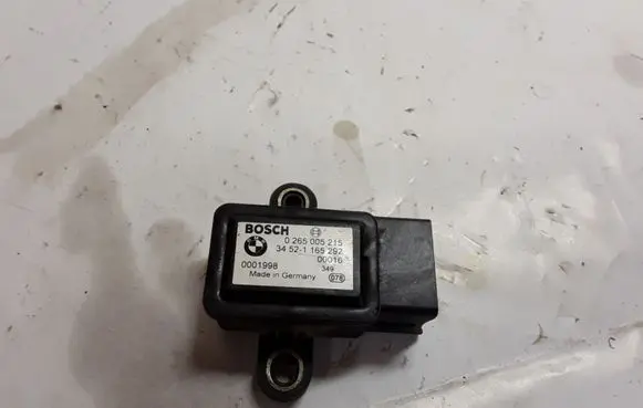 BMW 5 E39 ESP acceleration yaw rate sensor 0265005215 34521165292 0001998