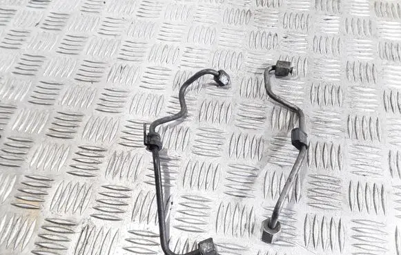 Mercedes-Benz E W211 Fuel injector supply line/pipe 
