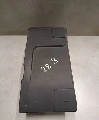 Opel Insignia A Battery box tray cover/lid 13084603