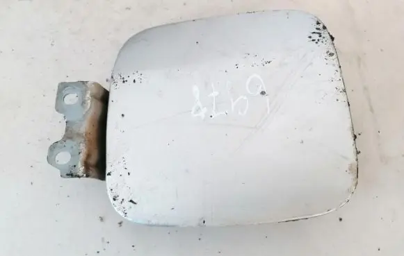 Mitsubishi Space Star Fuel tank cap
