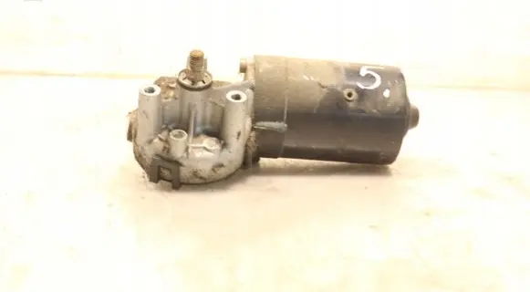Audi A4 S4 B5 8D Wiper motor 0390241132