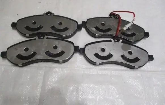 Citroen Jumpy Brake pads (front) GDB1719
