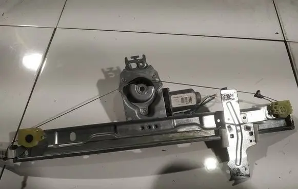 Peugeot 207 Sliding door window regulator with motor 9681182280