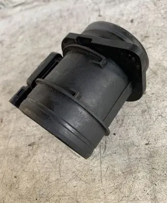 Volkswagen Golf VII Mass air flow meter 04L906461