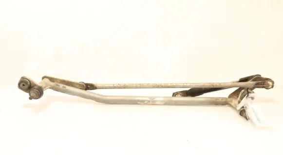 Volkswagen PASSAT B6 Front wiper linkage 