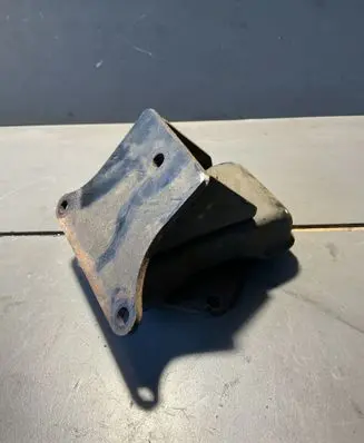 Hyundai H-1, Starex, Satellite Engine mount bracket 218114A600