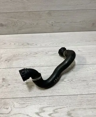 BMW 1 F20 F21 Engine coolant pipe/hose 7612445
