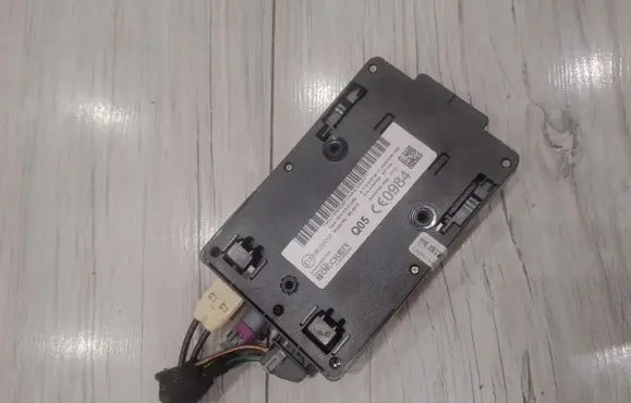 Mercedes-Benz C W204 GPS navigation control unit/module A1728100011