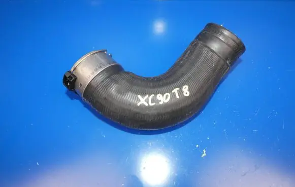 Intercooler hose/pipe