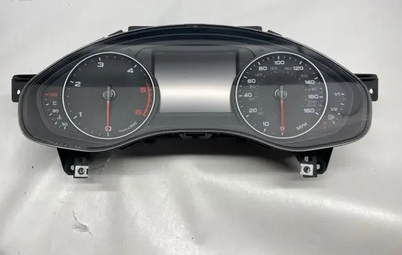 Audi A6 C7 Speedometer (instrument cluster) 4G8920950