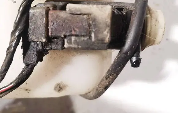 Windscreen/windshield washer pump