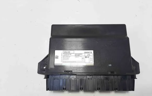 Volvo V40 Central body control module 30659775