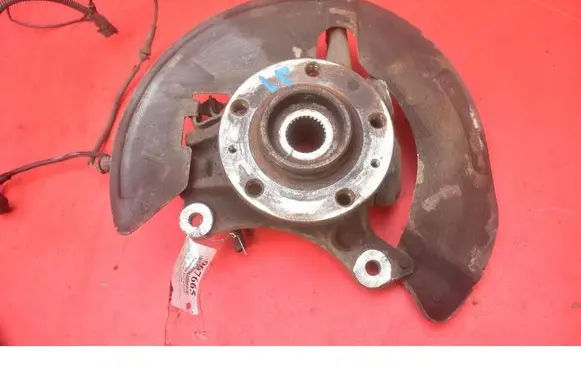 Citroen C5 Front wheel hub spindle knuckle