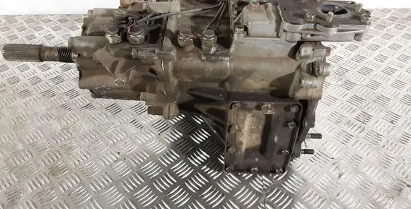 Gearbox transfer box case