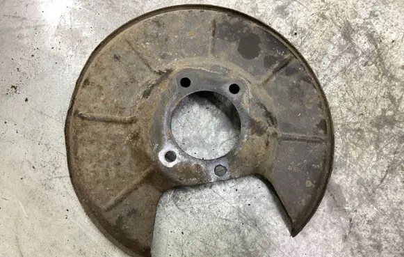 Volvo V70 Rear brake disc plate dust cover 