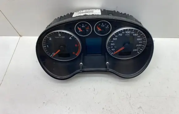 Audi A3 S3 A3 Sportback 8P Speedometer (instrument cluster) 8P0920931 D0H20004 76010202