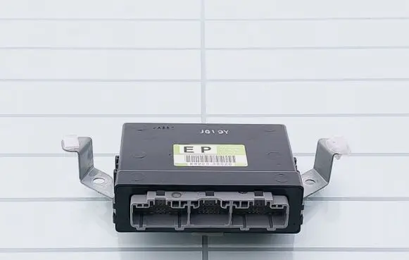 Lexus GS 300 400 430 Door control unit/module 8922330020