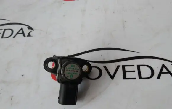 Mercedes-Benz C W204 Air pressure sensor A0061539728