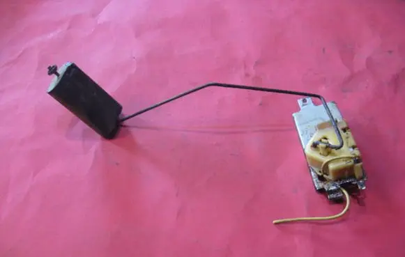 Fuel level sensor