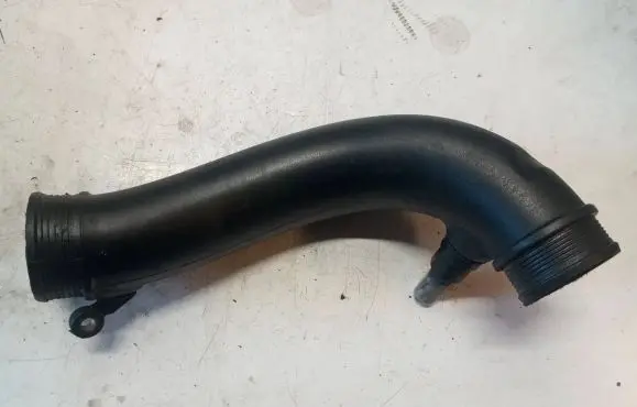Volvo XC90 Intercooler hose/pipe 30714480