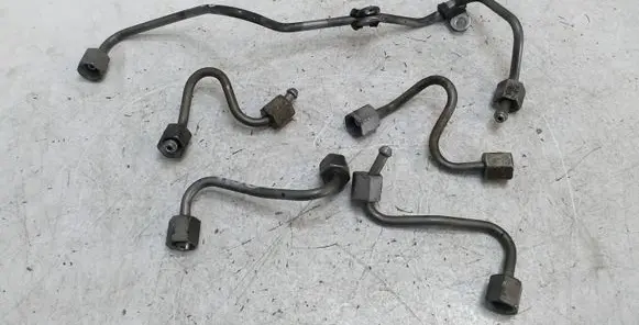 Mercedes-Benz E W212 Fuel injector supply line/pipe 