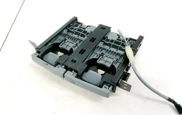 Toyota Avensis Verso Cup holder 