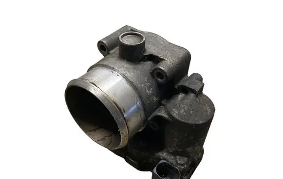 Audi A4 S4 B6 8E 8H Throttle valve 06B133062M