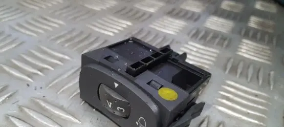 Renault Laguna II Headlight level height control switch 8200002439 6284