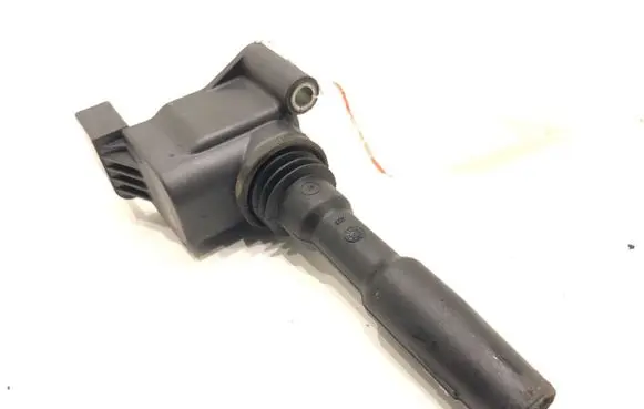 Audi Q3 F3 High voltage ignition coil 05E905110