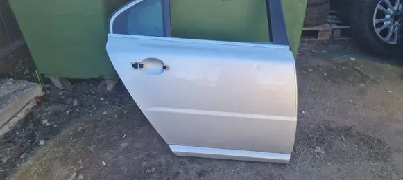 Volvo S80 Rear door