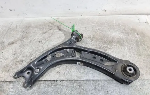 Volkswagen Golf VII Front control arm 5WA407151