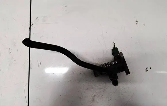 Suzuki Swift I Engine coolant pipe/hose 