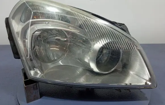 Nissan Qashqai Headlight/headlamp 26010JD90A