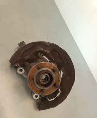 Ford S-MAX Front wheel hub 